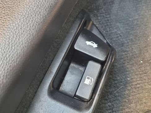 Used 2024 Toyota Corolla LE image 24