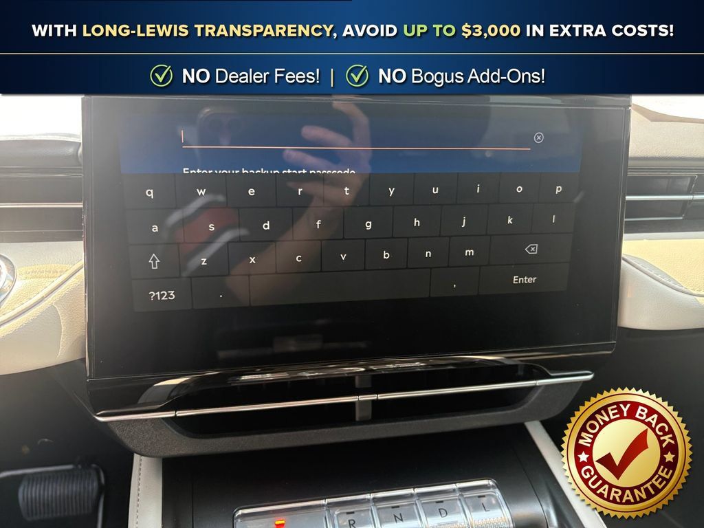 Used 2025 Lincoln Nautilus Reserve AWD/4WD image 26