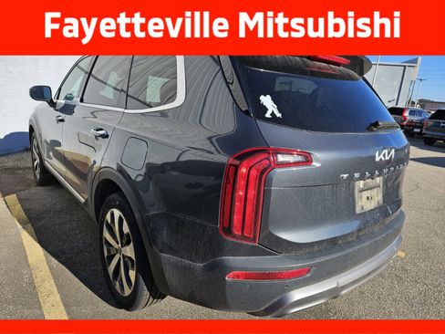 Used 2022 Kia Telluride S image 4