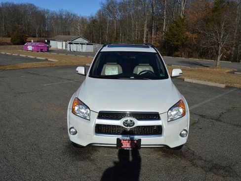 Used 2012 Toyota RAV4 Limited image 10