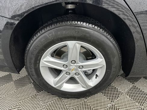 Used 2025 Chevrolet Malibu LT FWD image 18