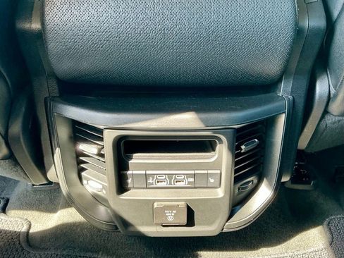 Used 2019 RAM 1500 Laramie image 34
