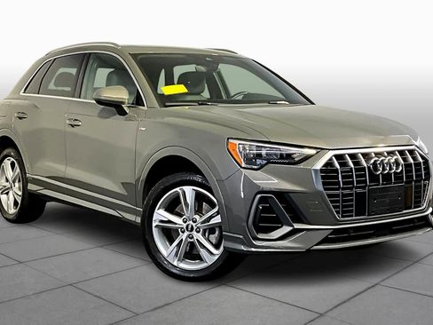 Used 2022 Audi Q3 2.0T Premium image 2