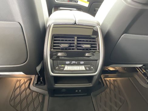 New 2026 BMW X5 sDrive40i image 25