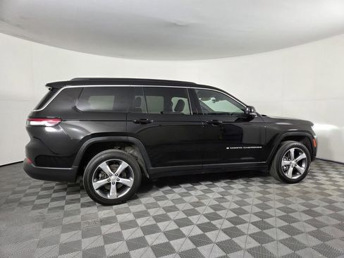 Certified 2024 Jeep Grand Cherokee L Limited w/ Luxury Tech Group II image 4