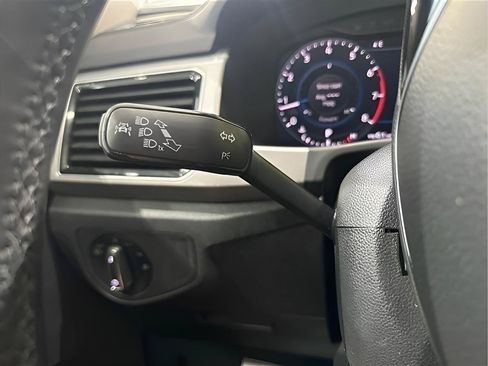 Used 2018 Volkswagen Atlas SEL Premium AWD/4WD image 20