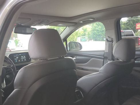 Used 2019 Hyundai Santa Fe Limited AWD/4WD image 13