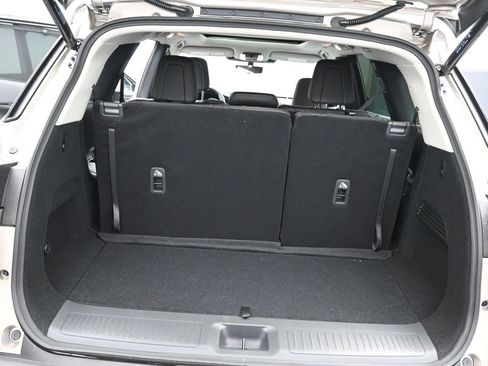 Used 2025 INFINITI QX60 Luxe w/ Vision Package image 24