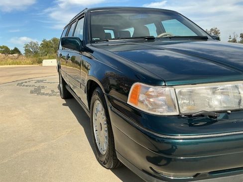 Used 1995 Volvo 960 Wagon image 10