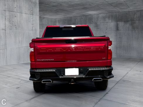 Used 2019 Chevrolet Silverado 1500 LT Trail Boss AWD/4WD image 5