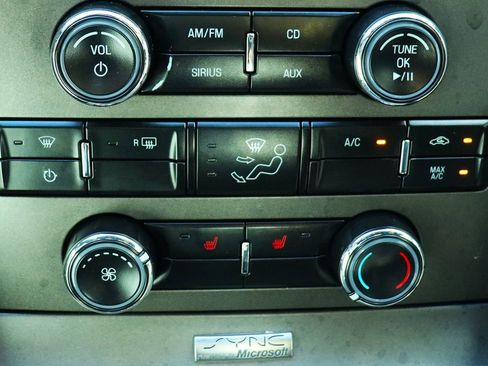 Used 2011 Ford Mustang GT Premium w/ Comfort Pkg image 41