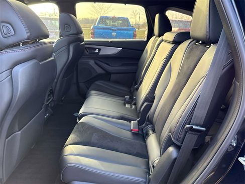 Used 2024 Acura MDX A-Spec image 10