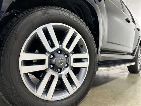 Used 2024 Toyota 4Runner TRD Sport w/ Technology Package image 28