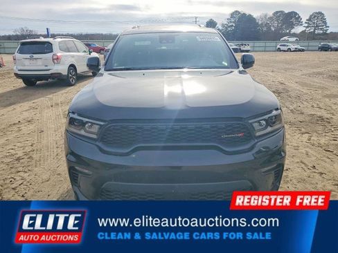 Used 2023 Dodge Durango GT image 9