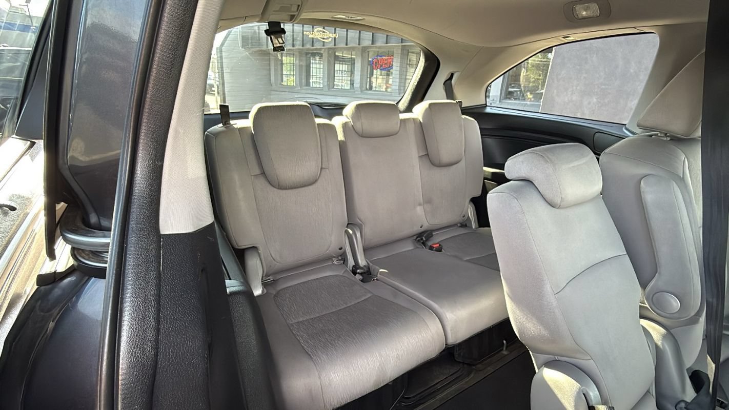 Used 2018 Honda Odyssey EX image 14