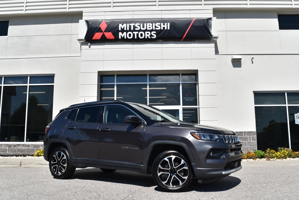 Used 2022 Jeep Compass Limited AWD/4WD image 1
