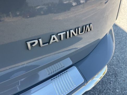 Used 2024 Nissan Rogue Platinum w/ Platinum Premium Package image 28