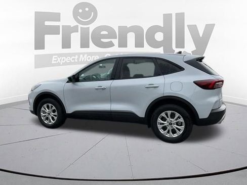 Used 2025 Ford Escape Active w/ Cold Weather Package AWD/4WD image 4
