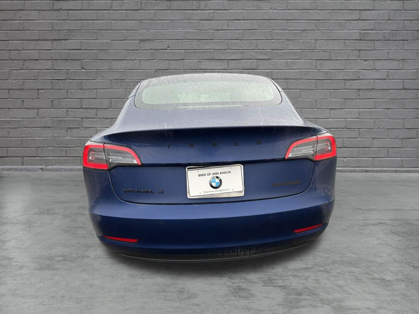 Used 2022 Tesla Model 3 Long Range AWD/4WD image 7