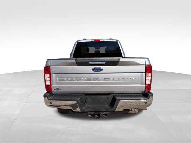 Used 2022 Ford F350 XLT w/ XLT Premium Package AWD/4WD image 4