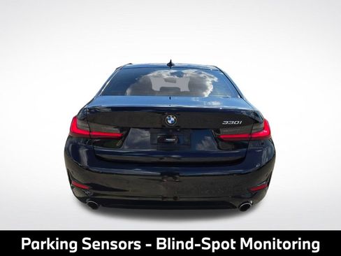 Used 2022 BMW 330i Sedan w/ Driving Assistance Package RWD image 9