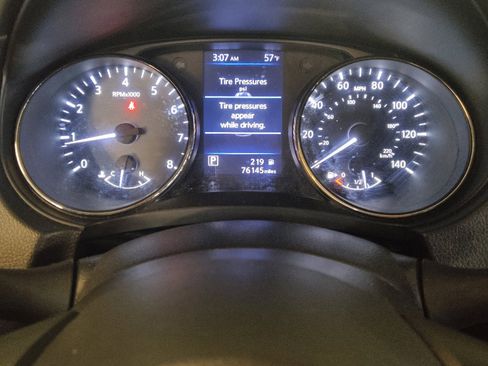 Used 2021 Nissan Rogue Sport S AWD/4WD image 23