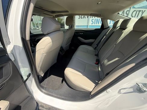 Used 2023 Honda Accord Touring image 7