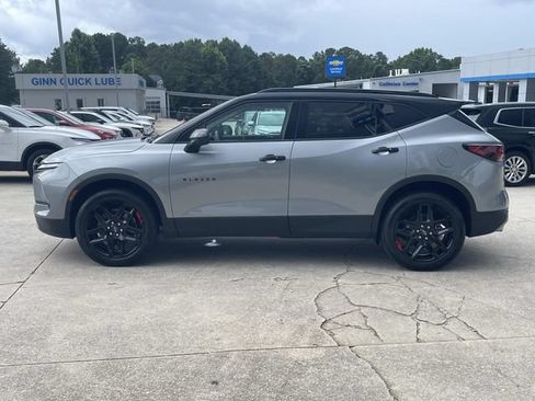 Used 2024 Chevrolet Blazer LT w/ Redline Edition FWD image 2
