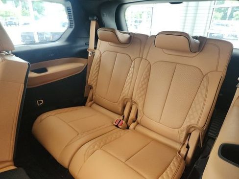 Certified 2021 Jeep Grand Cherokee L Summit w/ Advanced Protech Group IV AWD/4WD image 17