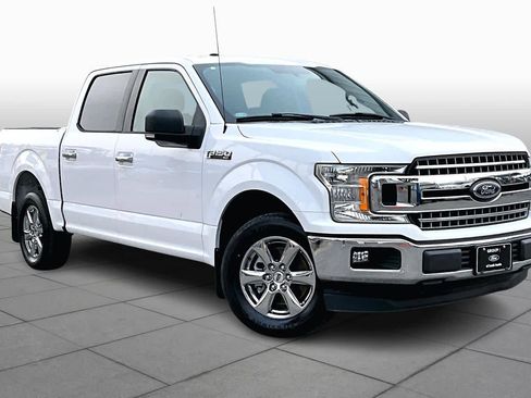 Used 2018 Ford F150 XLT w/ Equipment Group 302A Luxury image 2