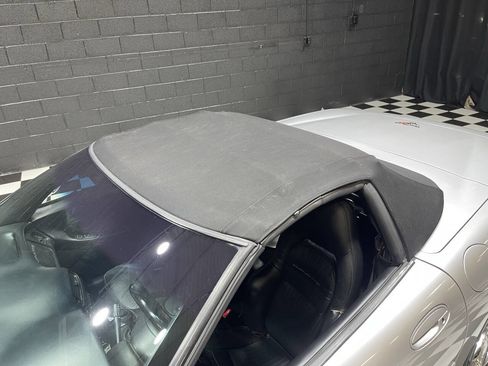 Used 2002 Chevrolet Corvette Convertible w/ Preferred Equipment Group2 image 15