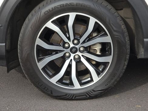 Used 2020 Ford Explorer ST w/ Premium Technology Package image 30