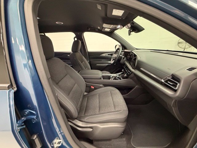Certified 2025 Chevrolet Traverse LT AWD/4WD image 31