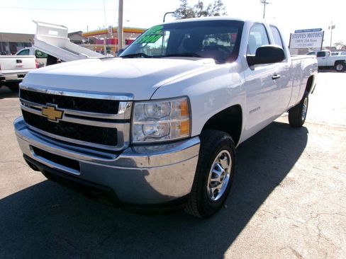 Used 2012 Chevrolet Silverado 2500 W/T image 9