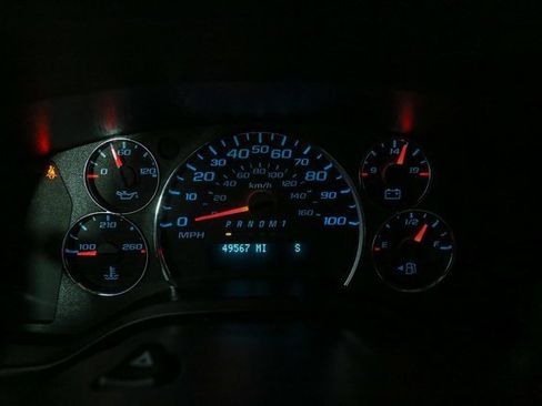 Used 2022 Chevrolet Express 2500 image 24