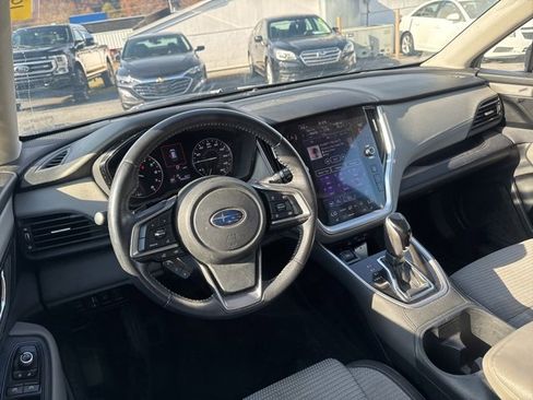 Used 2020 Subaru Outback Premium image 13