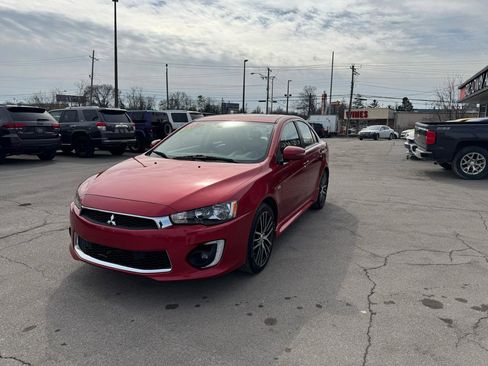 Used 2017 Mitsubishi Lancer SEL image 7