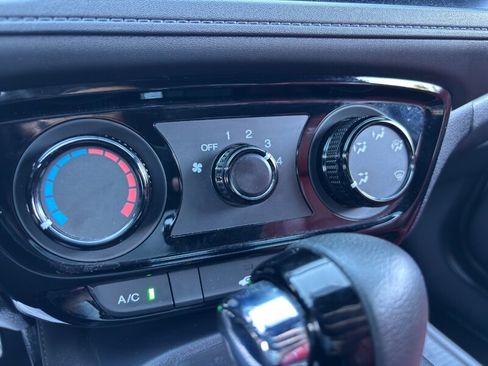 Used 2021 Honda HR-V Sport image 21