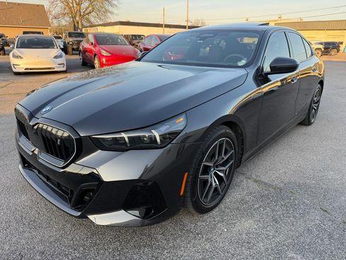 Used 2025 BMW i5 xDrive40 w/ M Sport Package image 31