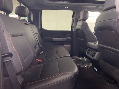 New 2025 Ford F250 Lariat w/ Lariat Ultimate Package image 28