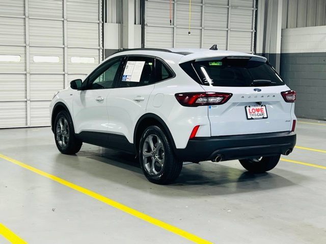 Used 2025 Ford Escape ST-Line Select AWD/4WD image 15