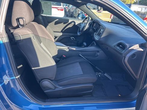 Used 2022 Dodge Challenger SXT w/ Blacktop Package image 21