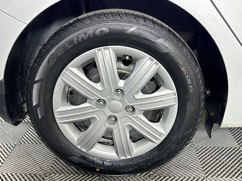 Used 2021 Kia Rio S image 31