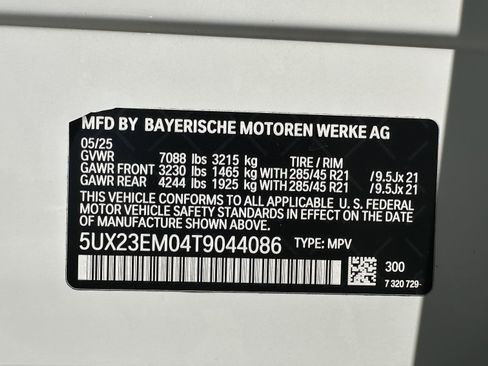 Certified 2026 BMW X7 xDrive40i AWD/4WD image 35