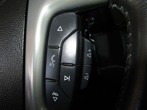 Used 2012 GMC Sierra 1500 SLE image 32