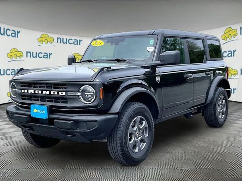Used 2025 Ford Bronco Big Bend AWD/4WD image 3