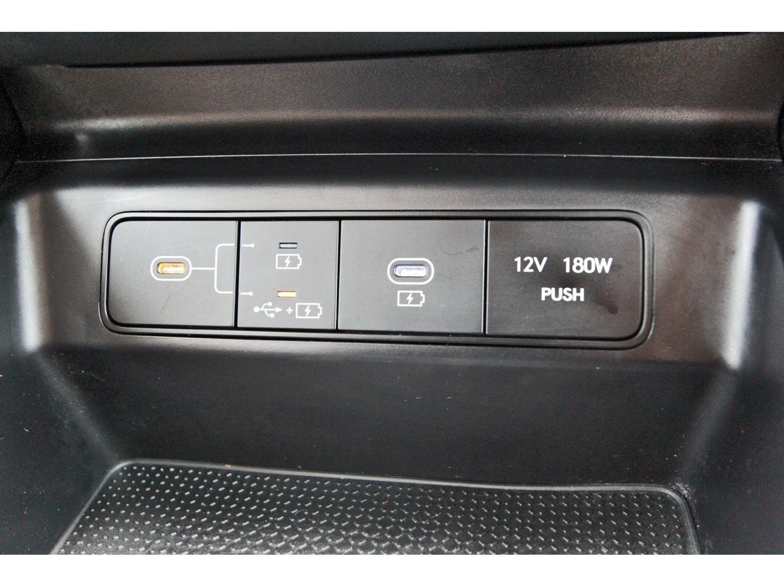 Used 2026 Hyundai Tucson SE FWD image 28