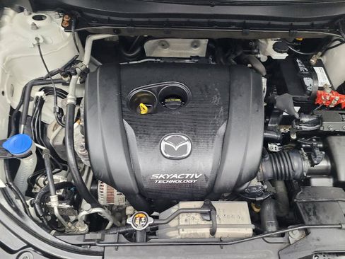 Used 2019 MAZDA CX-5 Touring FWD image 30
