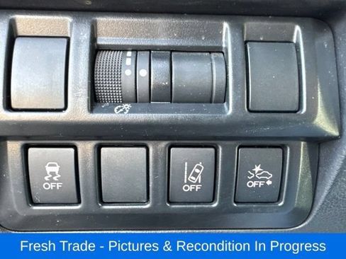Used 2019 Subaru Outback 2.5i Premium AWD/4WD image 15
