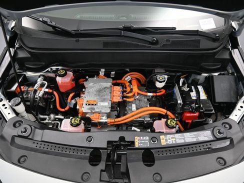 Used 2022 Chevrolet Bolt EUV LT image 13